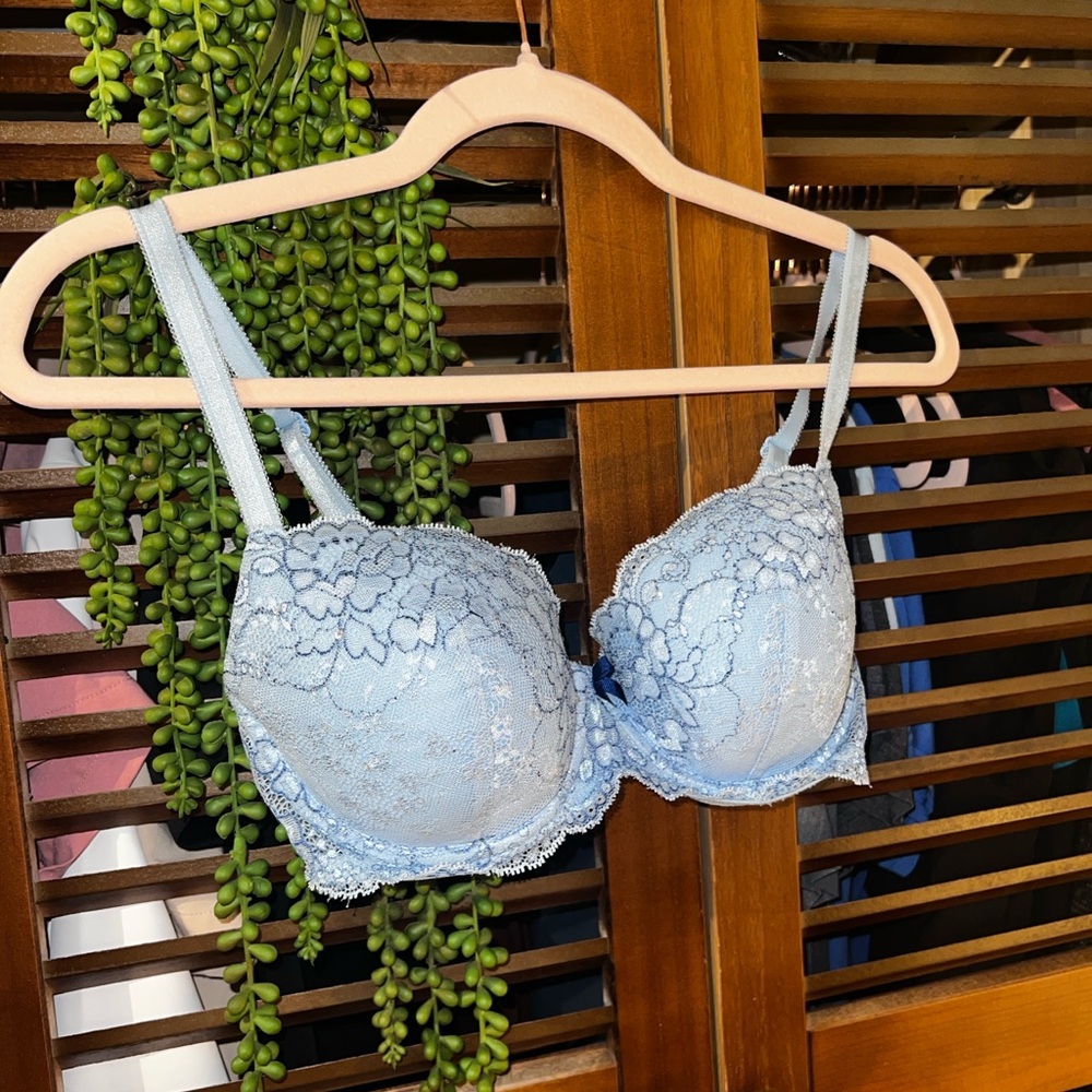 Victoria's Secret Light Blue Lace Bra